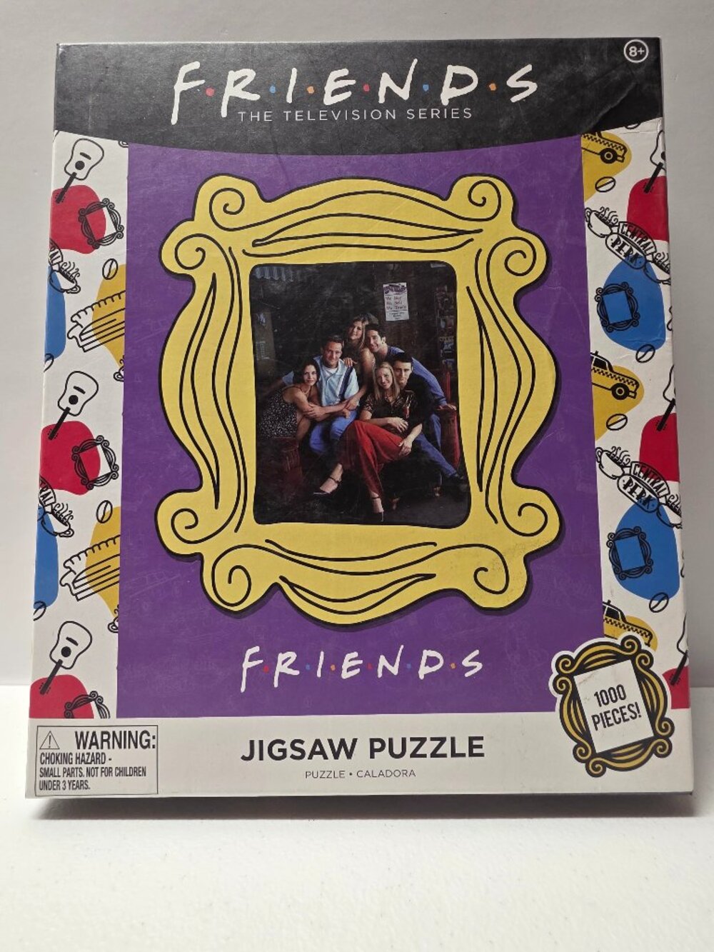 FRIENDS 1000 piece jigsaw puzzle NIB (New in Box)
